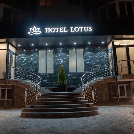 Lotus Hotel Chişinău Eksteriør billede