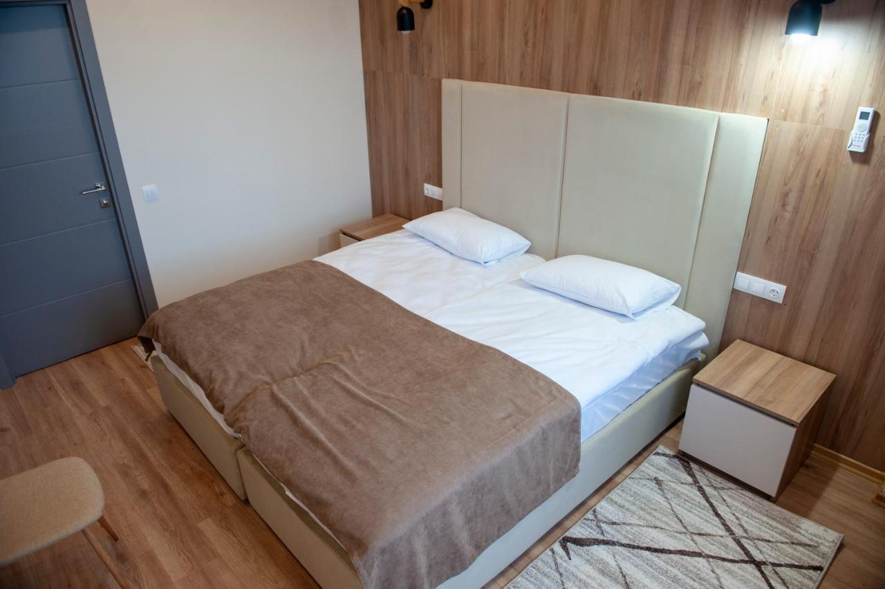 Lotus Hotel Chişinău Eksteriør billede